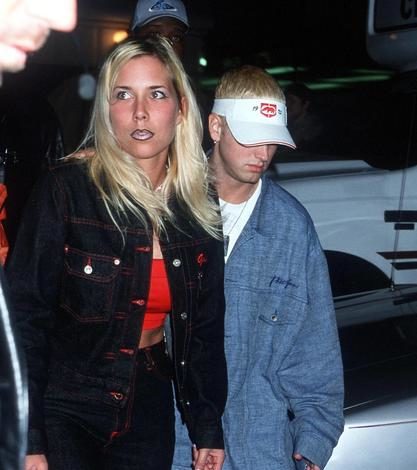 Бывшая жена Эминема госпитализирована из-за попытки суицида