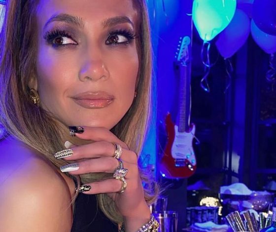 Звездный маникюр: кто такой Том Бачик и за что его обожают Селена Гомес и Джей Ло