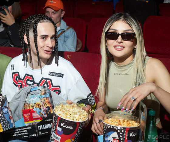 Перестали скрываться: Дина Саева и брат Элджея показали первые совместные кадры из Парижа