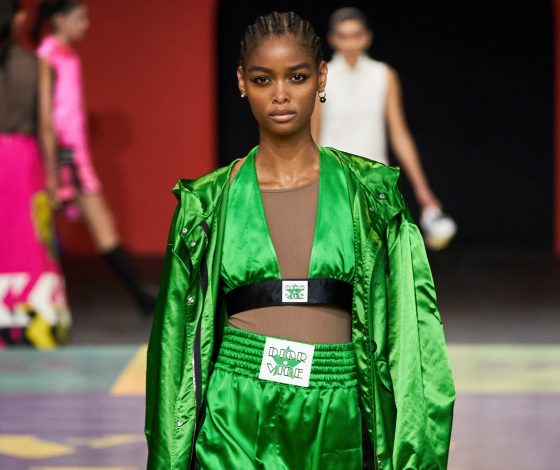 Шорты-боксеры и школьные платья в новой коллекции Dior