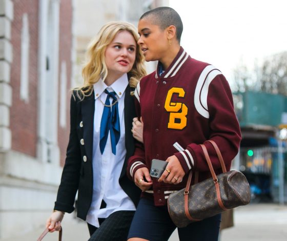 Не только тренчи и пальто: выбираем стильный бомбер на осень