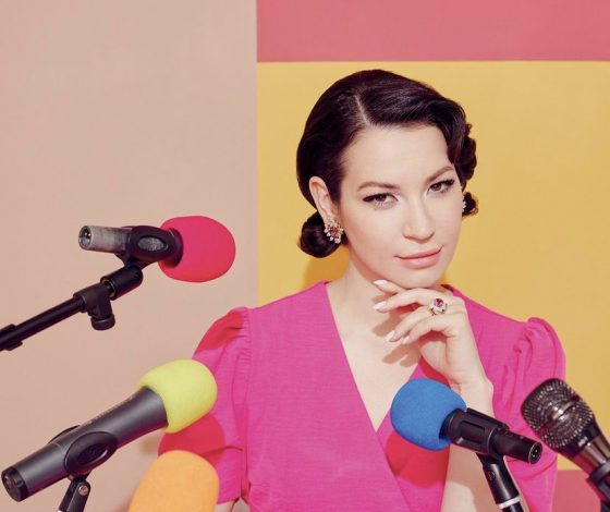 Ида Галич о том, как пережить развод: «Пью таблетки, ввожу йогу, думаю о курсе психотерапии»