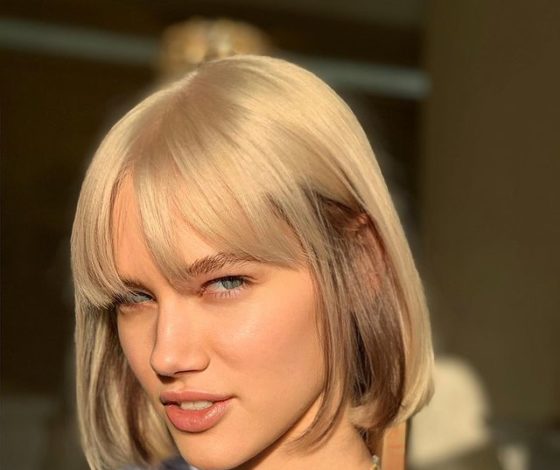 Как избежать эффекта прошлогоднего блонда и модные осенние приемы для светловолосых