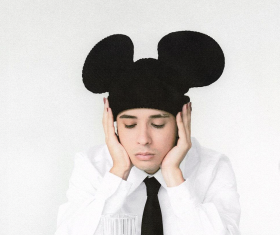 «Две недели думал о суициде»: Слава Марлоу рассказал о депрессии, отношениях с Кариной Карамбейби и заработке