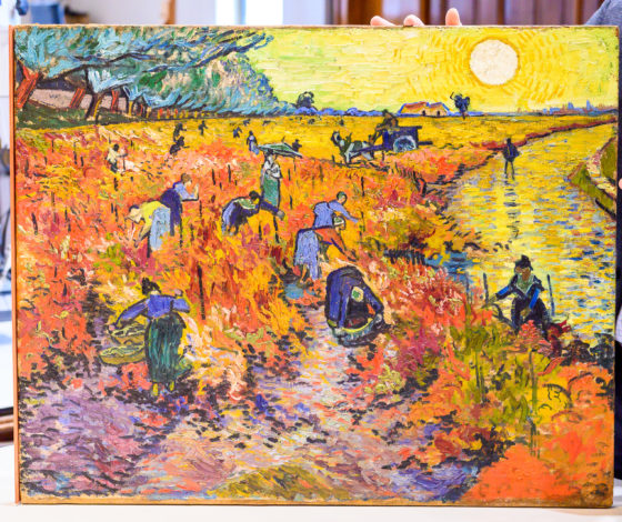 Впервые за 130 лет: секреты картины Винсента Ван Гога «Красные виноградники в Арле» раскроют при реставрация