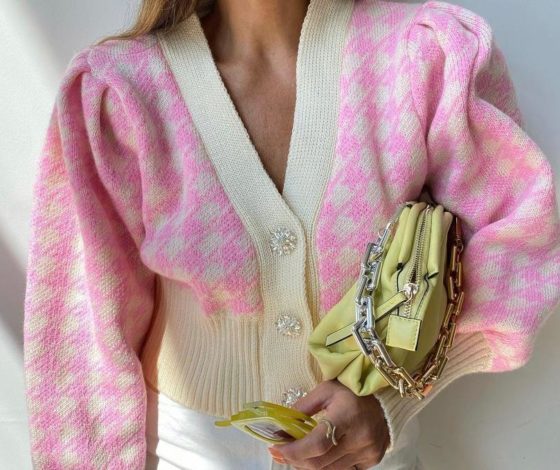 На смену кроп-топам: где купить кардиган, который согреет осенью