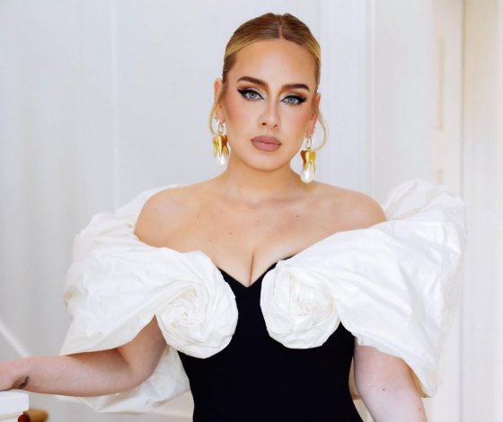 Не смогла сдержать слез: почему Адель расплакалась перед фанатами