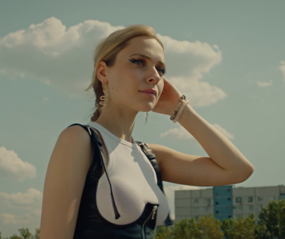 Буллинг, хейт и другие проблемы тинейджеров в продолжении популярного Интернет-сериала «Трудные подростки»