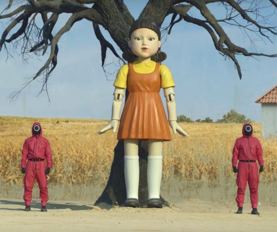 Видео дня: «Игра в кальмара» по-русски — с матрешкой