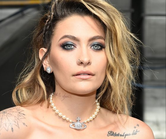 Папина копия: наследница Майкла Джексона поразила подписчиков своими нарядами