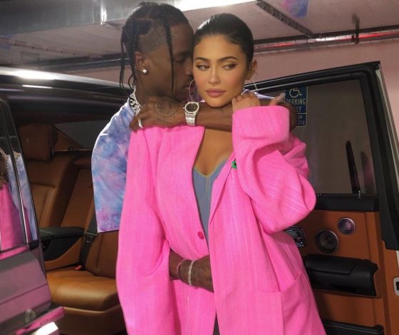 Очень трогательно: Трэвис Скотт поделился редкой фотографией с Кайли Дженнер