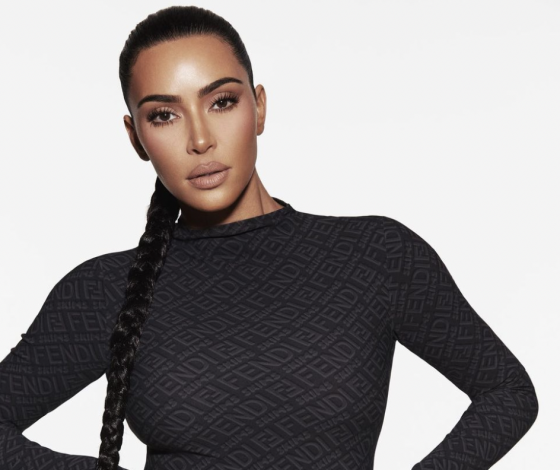 Коллаборации быть: Fendi теперь сотрудничает с брендом Ким Кардашьян Skims