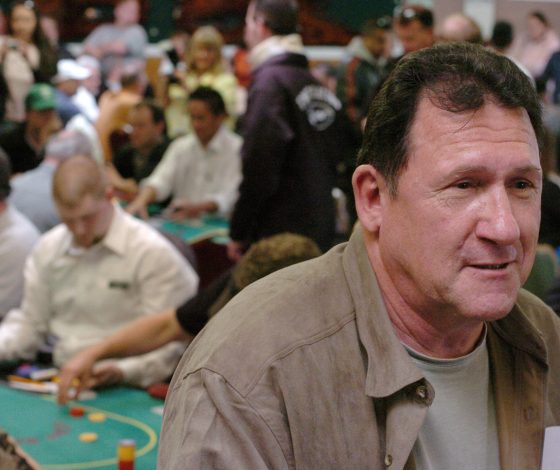 Умер актер сериала «Доктор Хаус» Арт ЛаФлер