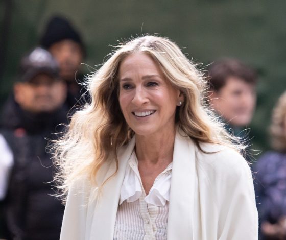 «Это моя последняя прогулка»: Сара Джессика Паркер прощается с ролью Кэрри Брэдшоу