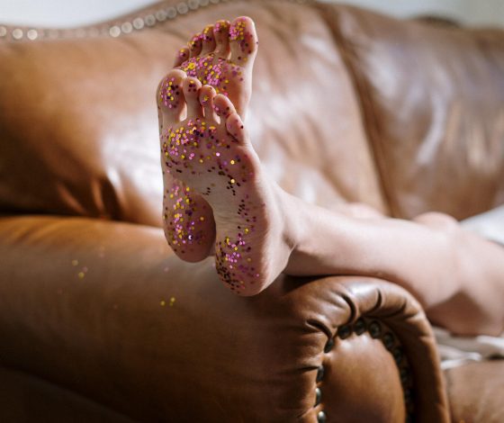 Смарт-педикюр: что это, чем отличается от обычного и нужен ли тебе?