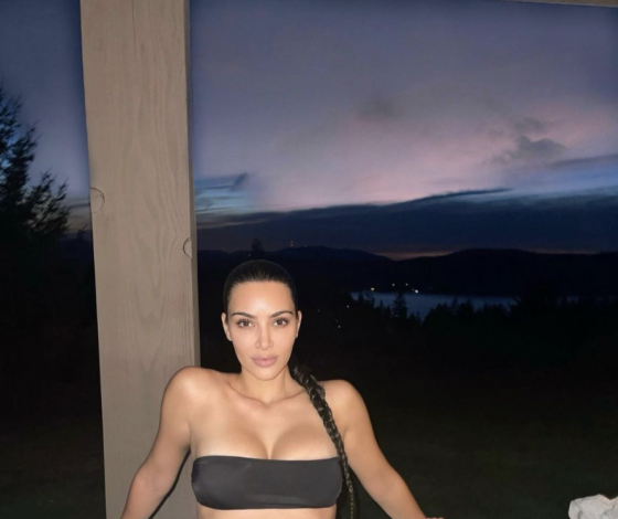 Глазами любимого? Ким Кардашьян поделилась откровенным снимком