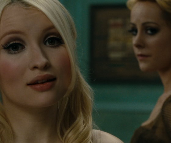 Хлопай и взлетай: лучшие накладные ресницы, которые не поведут в новогоднюю ночь