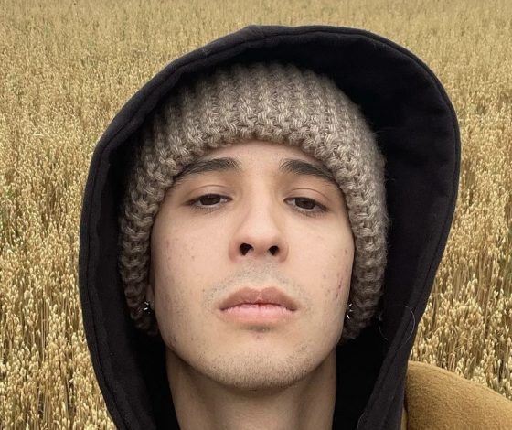 «Что ты сделал?»: Слава Марлоу напугал подписчиков фотографиями из больницы