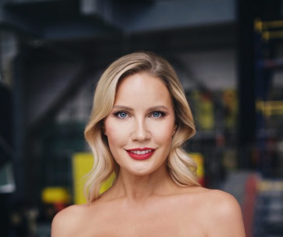 Как 44-летняя Елена Летучая выглядит в бикини? Тебе и не снилось