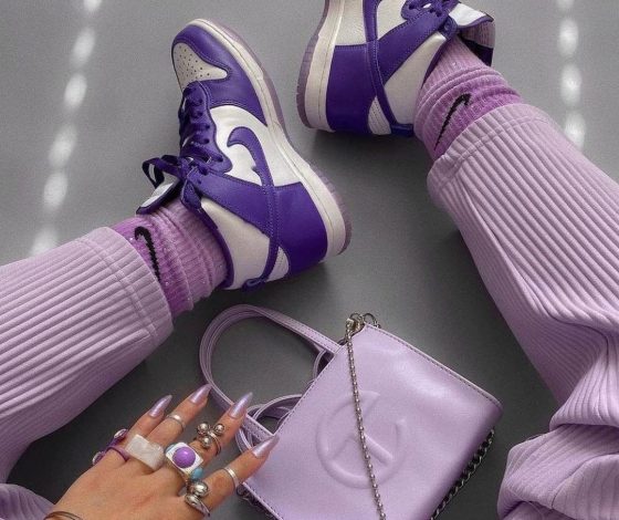 Лавандовый – главный цвет зимы: собрали 12 стильных вещей, которые стоит добавить в свой гардероб