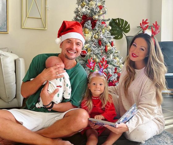 «История с именем очень магическая»: муж Нюши рассказал, как они выбирали имя малышу