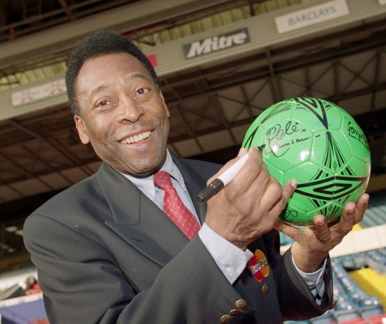 Тайна, покрытая мраком: в завещании Пеле названа секретная дочь, которую он не признавал всю жизнь