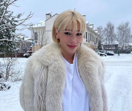 Настя Ивлеева выложила редкое фото мамы и описала, как отпраздновала Новый год