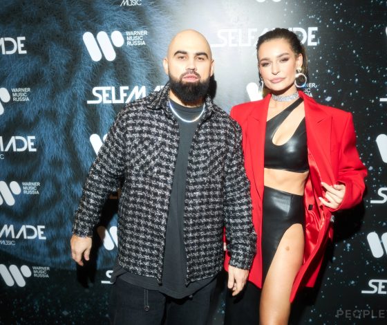 Артем Умрихин официально представил новую солистку группы Artik& Asti