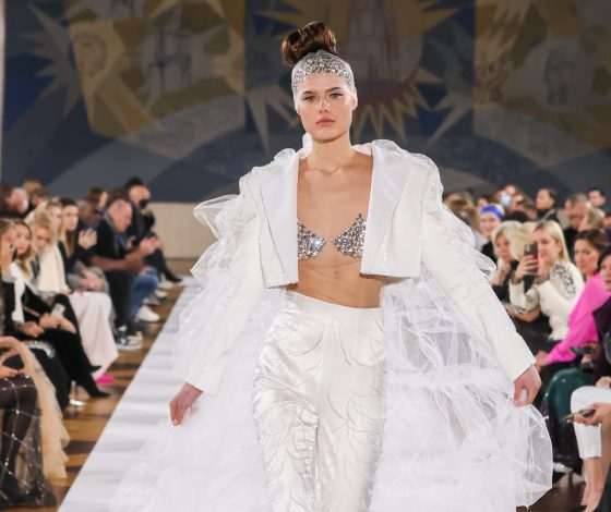 Yanina Couture представила коллекцию на Неделе моды в Париже