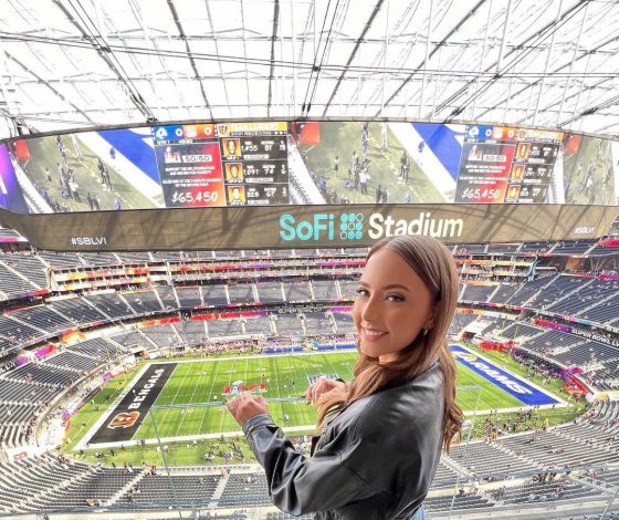 «Это так сюрреалистично»: дочь Эминема рассказала, как справлялась с популярностью отца