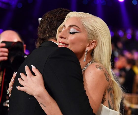 А как же Ирина Шейк? Леди Гага и Брэдли Купер воссоединились спустя 4 года