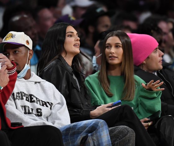 Пользователи Twitter раскритиковали Кендалл Дженнер и Хейли Бибер: «Ничто не может быть более грубым»