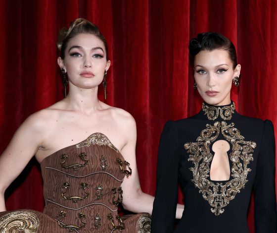 Белла и Джиджи Хадид показывают, как носить главный тренд этой весны