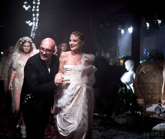 Редкий выход Ренаты Литвиновой на показе Антонио Марраса в Москве