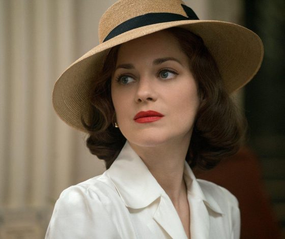 «Индекс красной помады»: как косметика влияет на твое ментальное здоровье