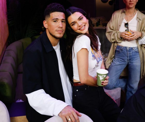 После слухов о новом романе: Кендалл Дженнер отписалась от бывшего парня