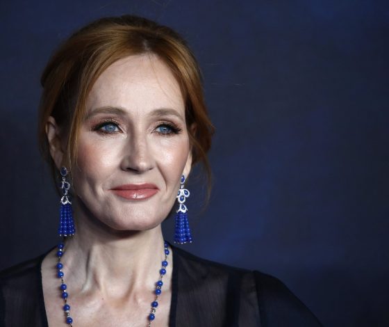 Джоан Роулинг отклонила попытку Эммы Уотсон помириться