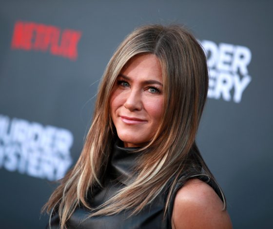 Дженнифер Энистон призналась, что страдает от бессонницы: «Это стало влиять на мой мозг»