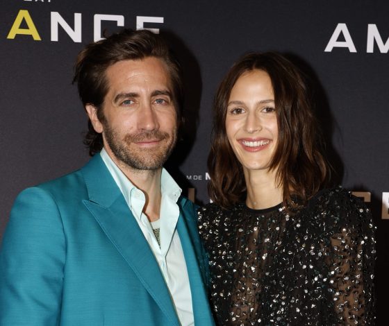 Стабильно – любовь: Джейка Джилленхола засняли с девушкой