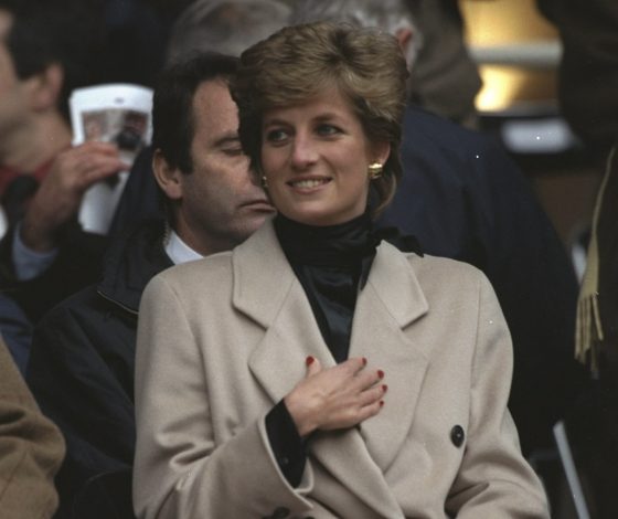 Какое ожерелье принцессы Дианы может быть продано на аукционе за 500 тысяч долларов?