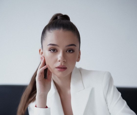 Эксклюзив: стало известно имя еще одной участницы нового сезона шоу «Холостяк»