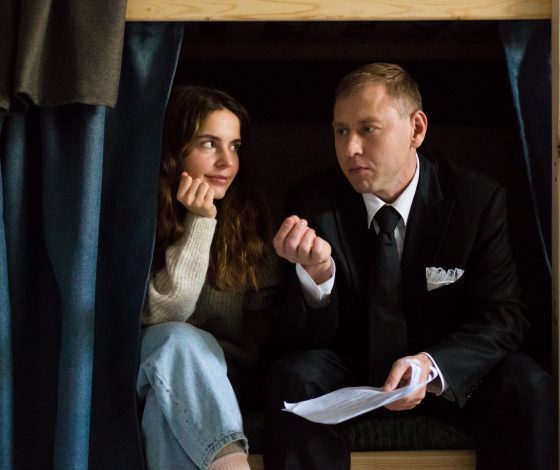 Готовим попкорн: Лиза Моряк и Михаил Тарабукин в новом комедийном сериале