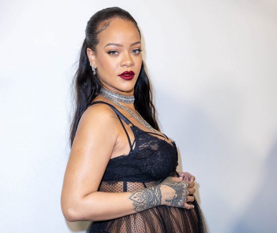 Точная копия мамы: первые фото сына Рианны