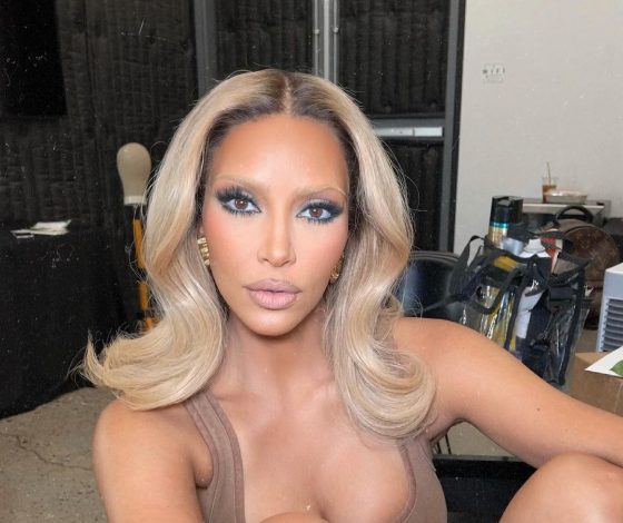 СМИ: Ким Кардашьян наденет культовое платье Мэрилин Монро на Met Gala