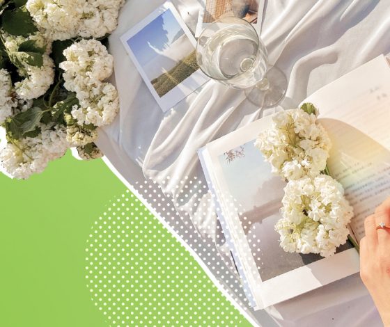 Мемуары врача, история насекомых и еще 5 книжных новинок, которые ты прочитаешь на даче залпом