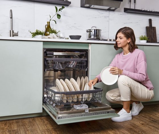 LG представила в России посудомоечную машину с функцией обеззараживания посуды