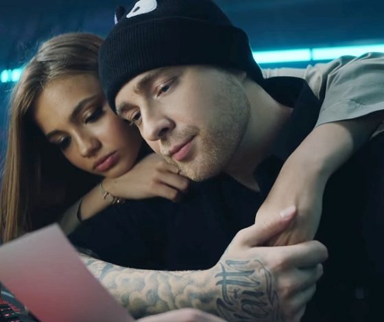 «Когда мы расставались, то я его очень любила»: новые подробности расставания Егора Крида и Вали Карнавал