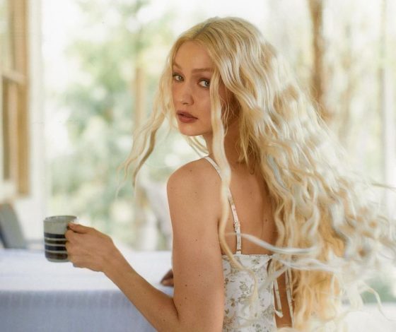 5 трендовых причесок этого лета: локоны Боттичелли и челка набок