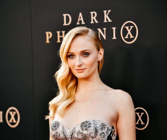 Крис Мартин и Софи Тернер официально встречаются