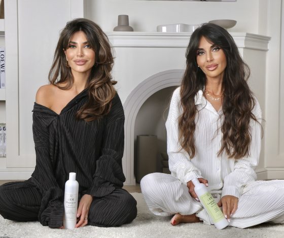 Сушить волосы вниз головой больше не нужно: вот шампунь российского бренда, который придаст прикорневой объем